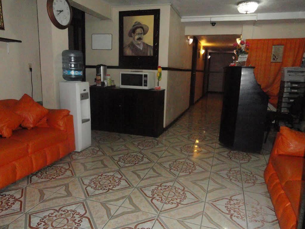 Oyo Hotel Bicentenario Tampico Ngoại thất bức ảnh