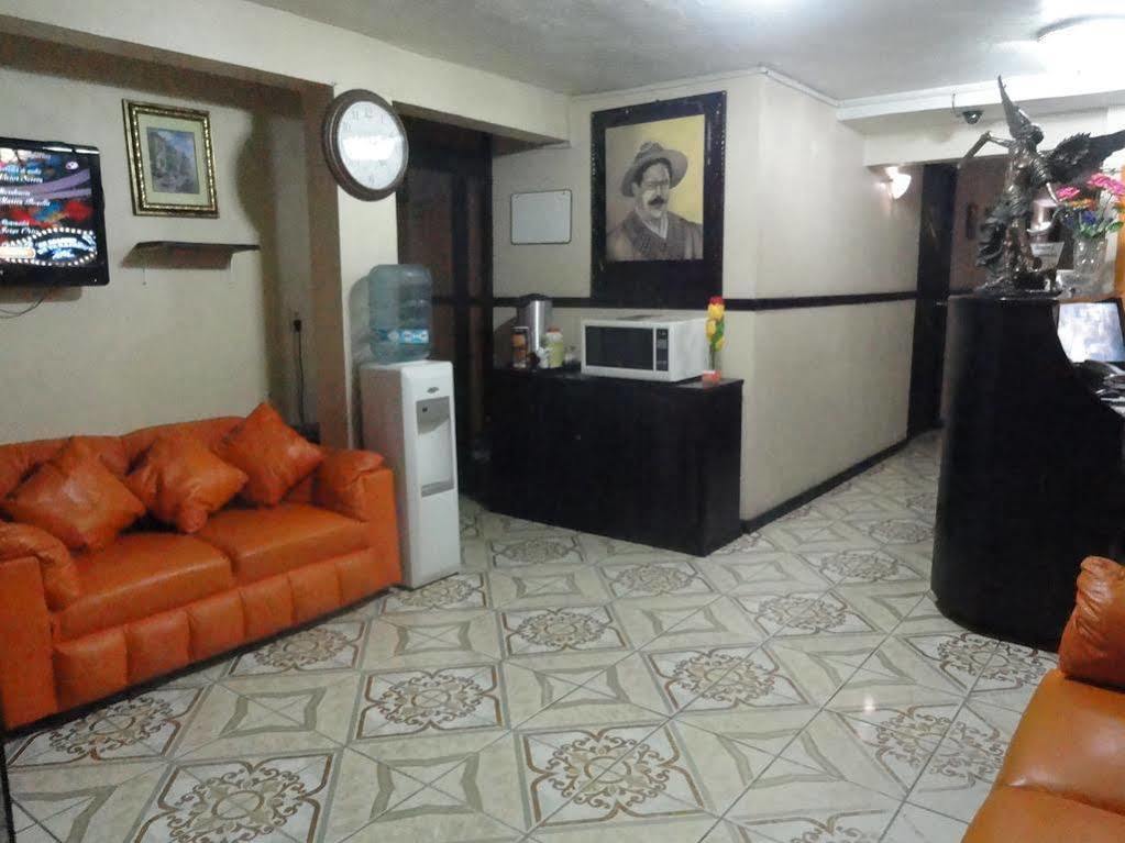 Oyo Hotel Bicentenario Tampico Ngoại thất bức ảnh