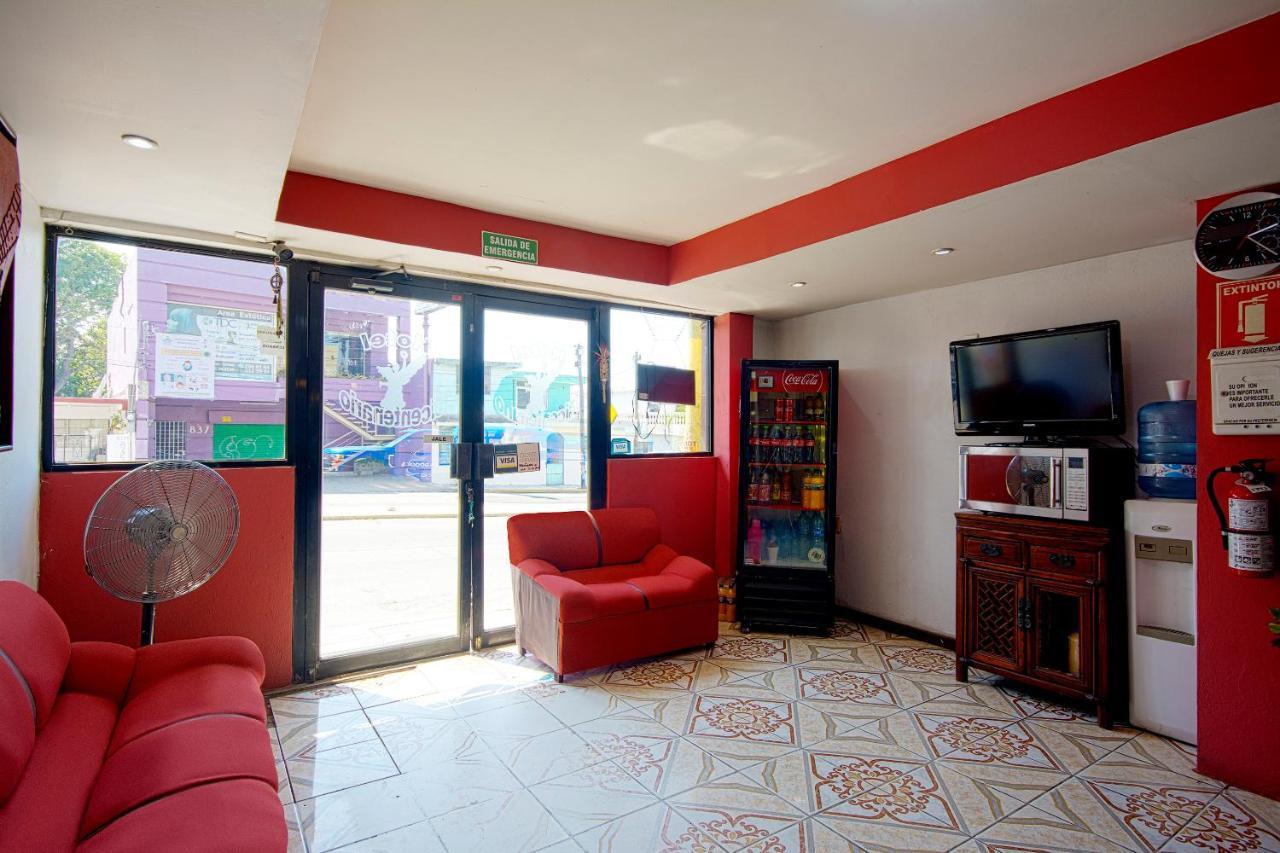 Oyo Hotel Bicentenario Tampico Ngoại thất bức ảnh